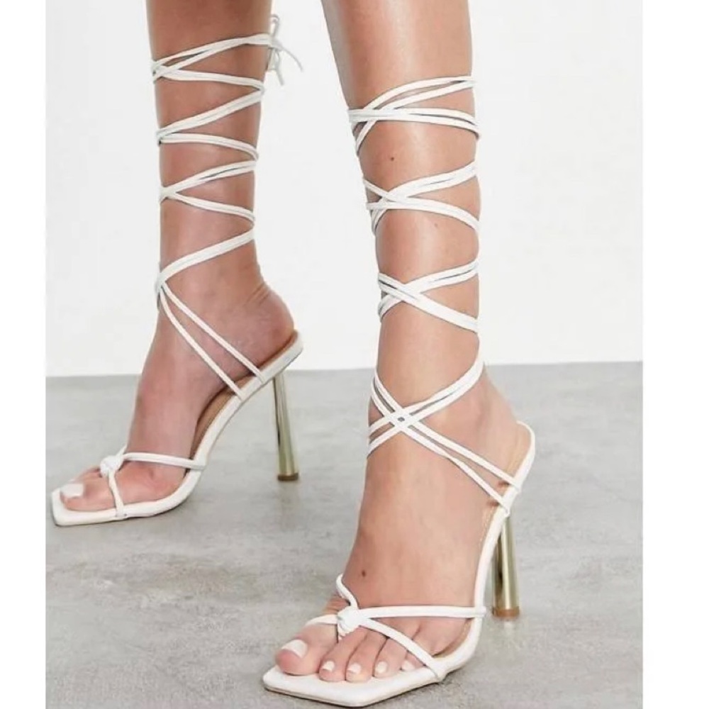 Simmi London Shoes Baylee Ankle Tie Heels in White Color: Gold/White Size: 8